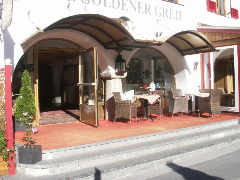 קיצביהל Hotel Goldener Greif מראה חיצוני תמונה